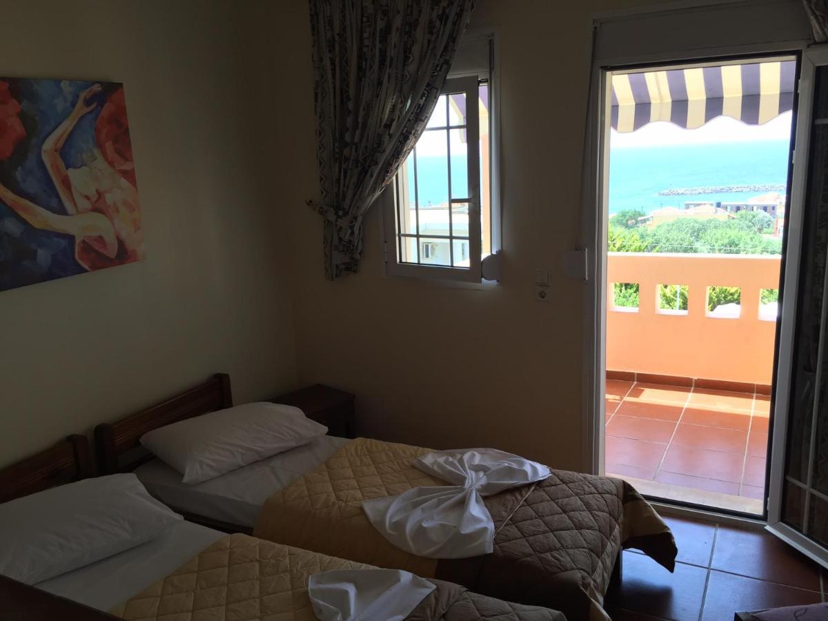 Toulipa Rooms Agia Ermioni Exterior photo